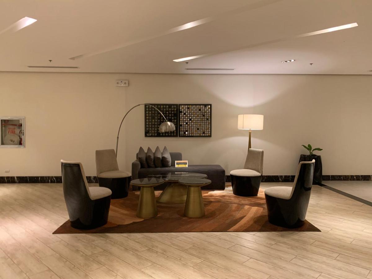 Mactan Newtown Deluxe Island Breeze Appartement Lapu-Lapu City Buitenkant foto
