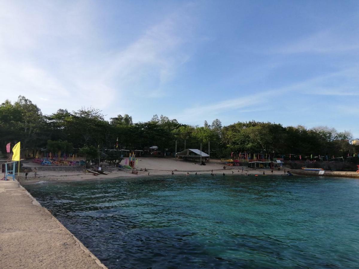 Mactan Newtown Deluxe Island Breeze Appartement Lapu-Lapu City Buitenkant foto