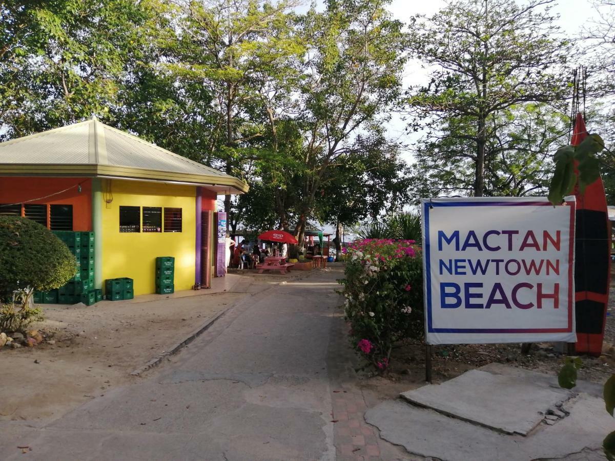 Mactan Newtown Deluxe Island Breeze Appartement Lapu-Lapu City Buitenkant foto